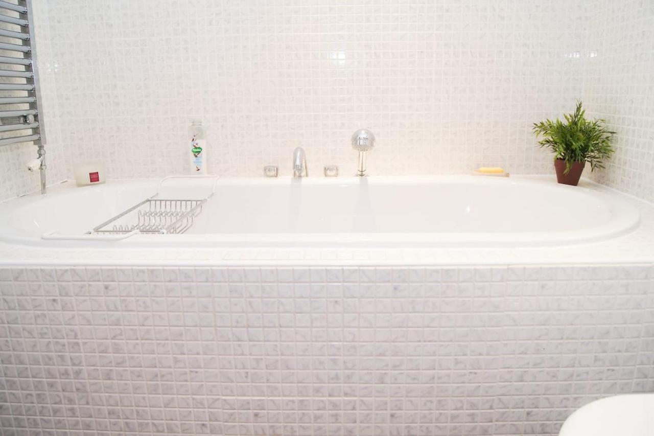 City Views Apartment City Centre Freeparking غلاسغو المظهر الخارجي الصورة